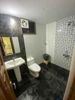 AL-MANAL 306 Premium Room Triple Bed - Bhatkal - 4
