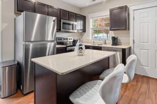 Affordable 1-BR by DMC Detroit - 7