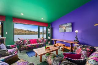Charming Lakeside Apartment at Remarkables Retreat - Queenstown - 0