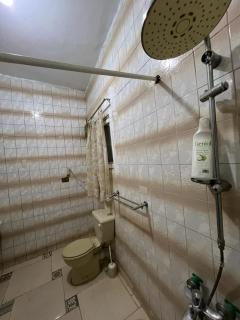 Queen pyramids view - 3