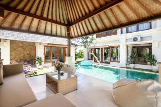 Colonial-style 4br Villa, 400m To Canggu Beach - Canggu - 4