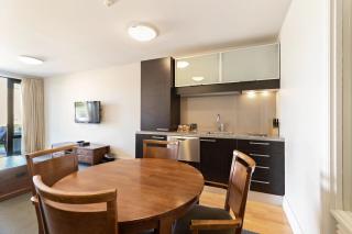 The Beacon - 2 Bedroom Town Center Apartment 606 - Queenstown - 7