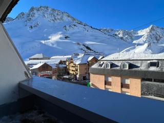 Plein centre station vue imprenable - La Mongie - 2