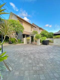 The Friz Arimanu - Kuta - 2