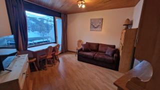 "Miramonte" appartement avec terrasse vue montagne et parking privatif sous-sol, à proximité immédiate des pistes, cœur de Vars les Claux, secteur point show avec commodités et piscine chauffée de plein air - Vars - 3