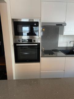 Modern Täsch Apartment with Free Parking - Täsch - 3
