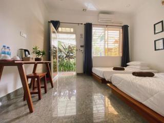 Flower Home ផ្ទះសំណាក់ ហូមផ្កា - Sihanoukville - 0