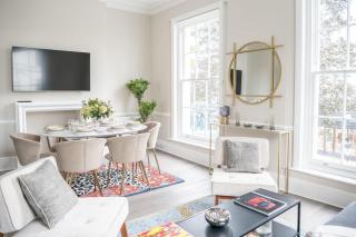 Spectacular flat located in prime Notting Hill - 9