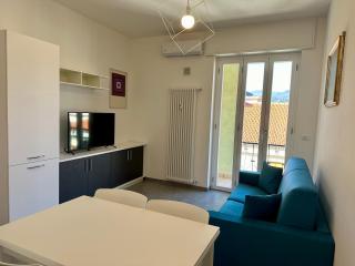 Grecale - Elegante e Indipendente con Balcone - 4