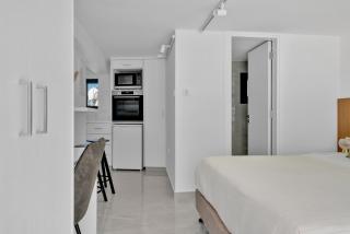 Phaedrus Living Alkminis Seaview Suites Litore - 4