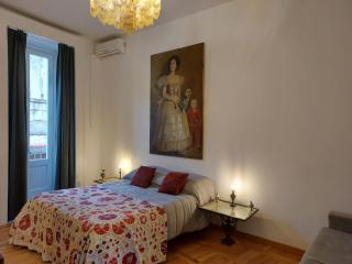 B&B Attico Ventaglieri with Panoramic Terrace - Naples - 2