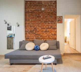 'Blue Sapphire House'- central&modern - 2