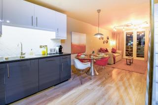 2 Bedrooms London apartment close to Limehouse Station - 4