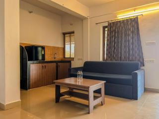 LA Costa Residency - 1