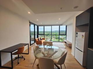 Brand-new 1-Bedroom Apartment at Inner North Suburb - Canberra - 5