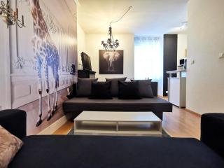 La Maison Bleue, Suite - 4