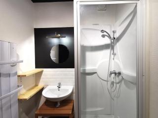 La Maison Bleue, Suite - 1