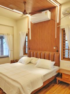 SHORE STORIES - Alleppey - 7