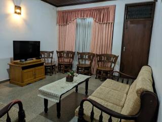 Royal Apartments - Bambalapitiya - 5