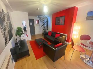 Vibrant Loft Apartment in Grade II Listed Georgian Building - Sheffield - 0