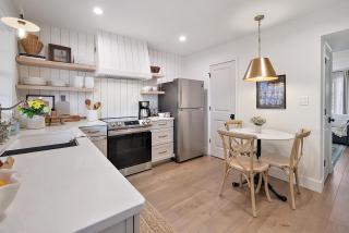 The Tremain - Steps to Downtown w King Bed - Mount Dora - 4