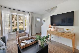 The Augustine - Steps to Downtown w King Bed - Mount Dora - 7