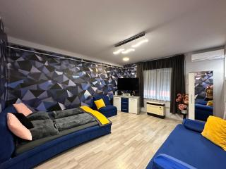 Kitty Downtown Apartman - Debrecen - 1