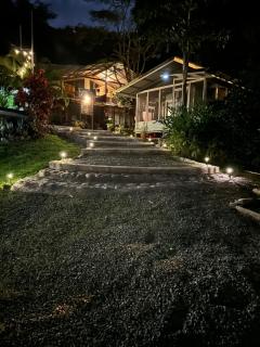 Bamboo River House and Hotel - Dominical - 6