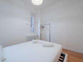 I Host Apartment - Gressoney 3 - Milan - 1