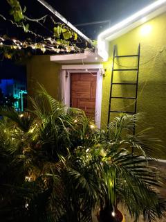 Luxury stay at Pravuprasad Homestay near Bhubaneswar Airport and Railway Station - Bhubaneshwar - 4