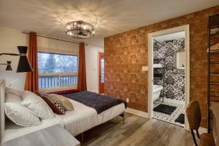 Rustic Elegant Stays in Niagara Benchlands - Beamsville - 0