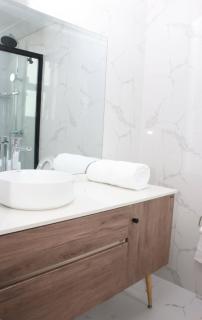 Scenic Park View Escape - 3 Bedroom - 4 Washroom - 4