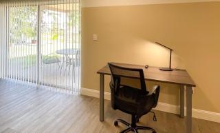Summerwind Studios - Fort Myers - 3