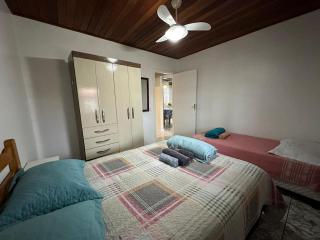 Amplo apart. com sacada, WiFi, Estacionamento, kit de praia, completo! - 2