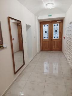 Apartment Prague city center - next to Florenc - Prague - 3