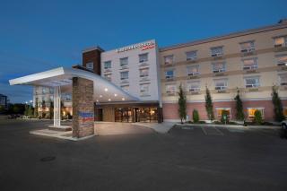 Fairfield Inn & Suites by Marriott Edmonton North - Edmonton - 0