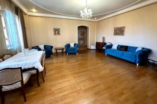 City Center Spacious 4 Bedroom+2 Bathroom Apartment on Northern Avenue, - Yerevan - 9