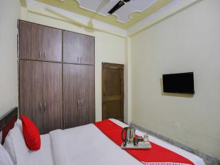 Hotel O Aura hotel - 1