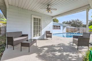 Spacious Tampa Haven - Games - Pool - 7-15 min From ALL - Tampa - 6