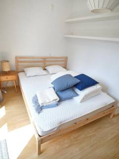Hugo by the harbor, light-filled and centrally located apartment - free parking - Oostende - 4