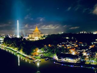 Kuching City Center Riverbank Suites With Marvelous River View - 0