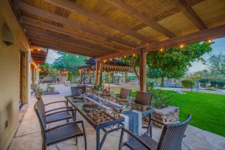 Bocce Court, Heated Pool, Spa, Putting Green, More - Scottsdale - 6