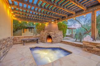 Bocce Court, Heated Pool, Spa, Putting Green, More - Scottsdale - 5