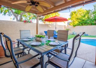 Luxe Phoenix Getaway (heated pool, mountain view) - Phoenix - 6