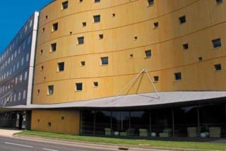 Standing Hotel Suites by Actisource - Roissy-en-France - 9