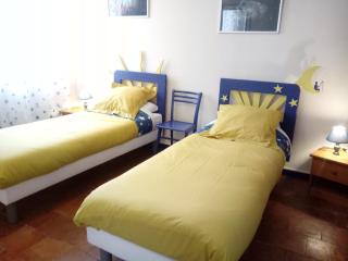 Au Coeur de Rennes Chambres d'hôtes - Rennes-les-Bains - 2