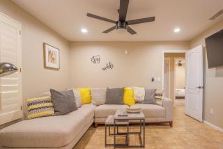 Luxe Phoenix Getaway (heated pool, mountain view) - Phoenix - 4