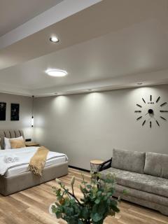 21 вулиця Адміральська - 7