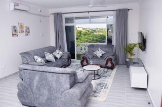 Semo's Siloam apartments - Mombaça - 4