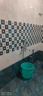 roops Home stay - Alībāg - 6